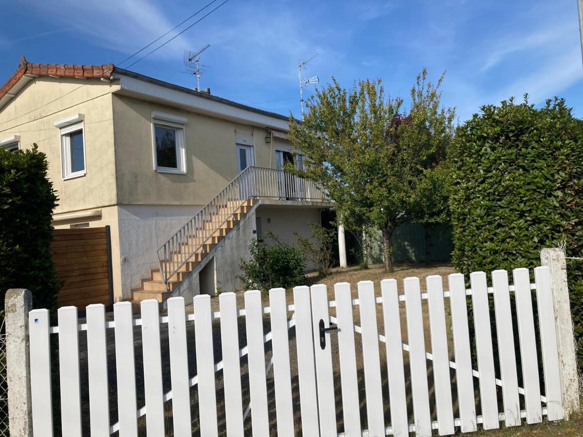 Maison De *